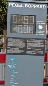 Niedrigwasser am Mittelrhein - Boppard