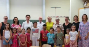 Bildungsministerin Eiling Huetig an GS Boppard