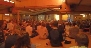 Mittagsgebet in Taizé