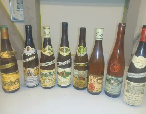 Gesucht: Erinnerungen an ehemalige Weingüter und Winzer Wein - Weingut Perll