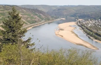 Niedrigwasser am Mittelrhein