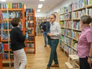 Staatssekretär Dr. Denis Alt in Stadtbibliothek Boppard