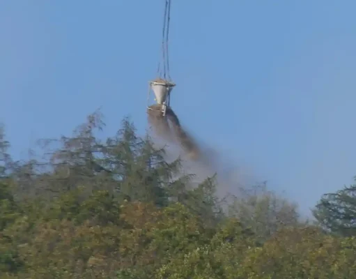 ‚Luise‘ und ‚Manja‘ richteten nur geringe Schäden an Waldkalkung per Hubschrauber in Boppard