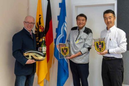Partnerstadt Ome-Bürgermeister Keiichi Hamanaka in Boppard